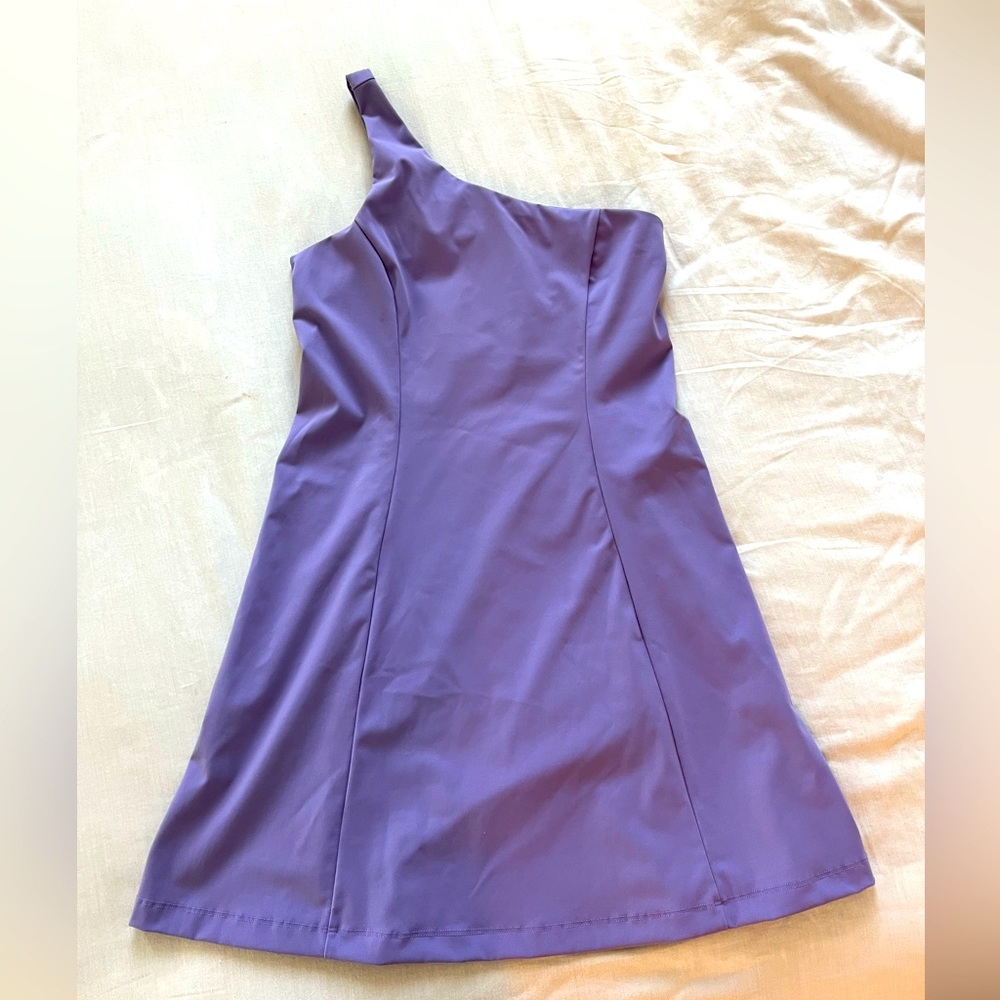 Outdoor Voices One Shoulder Dress (Unlined) in “Maypop” Size Small